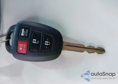 2014 Toyota Camry Se z USA, uszkodzony, nr VIN 4T1BF1FK9EU789539